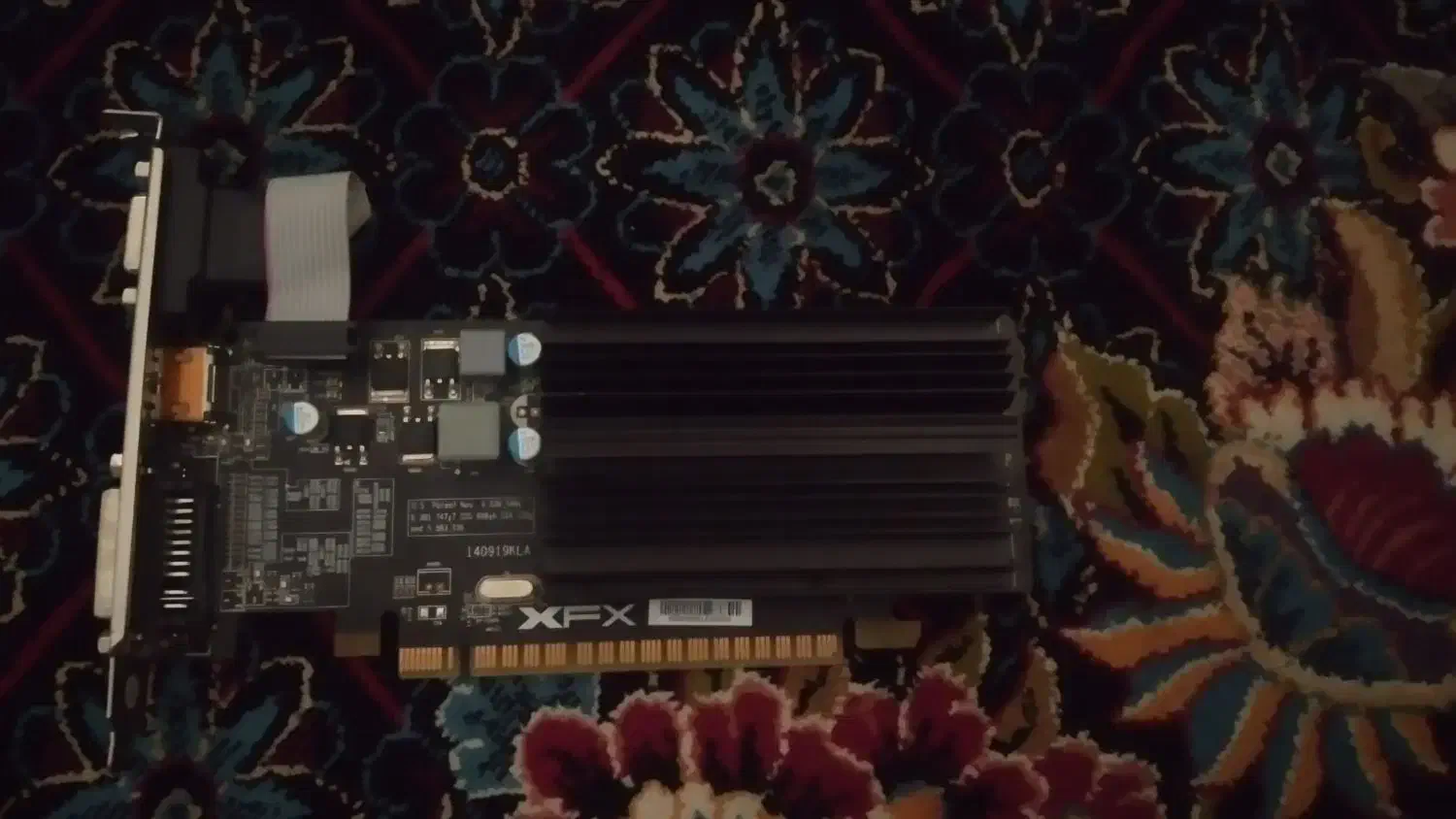 کارت گرافیک 2GB DDR3 HD5450 XFX سالم و سلامت|قطعات و لوازم جانبی رایانه|رباطکریم, الارد|دیوار