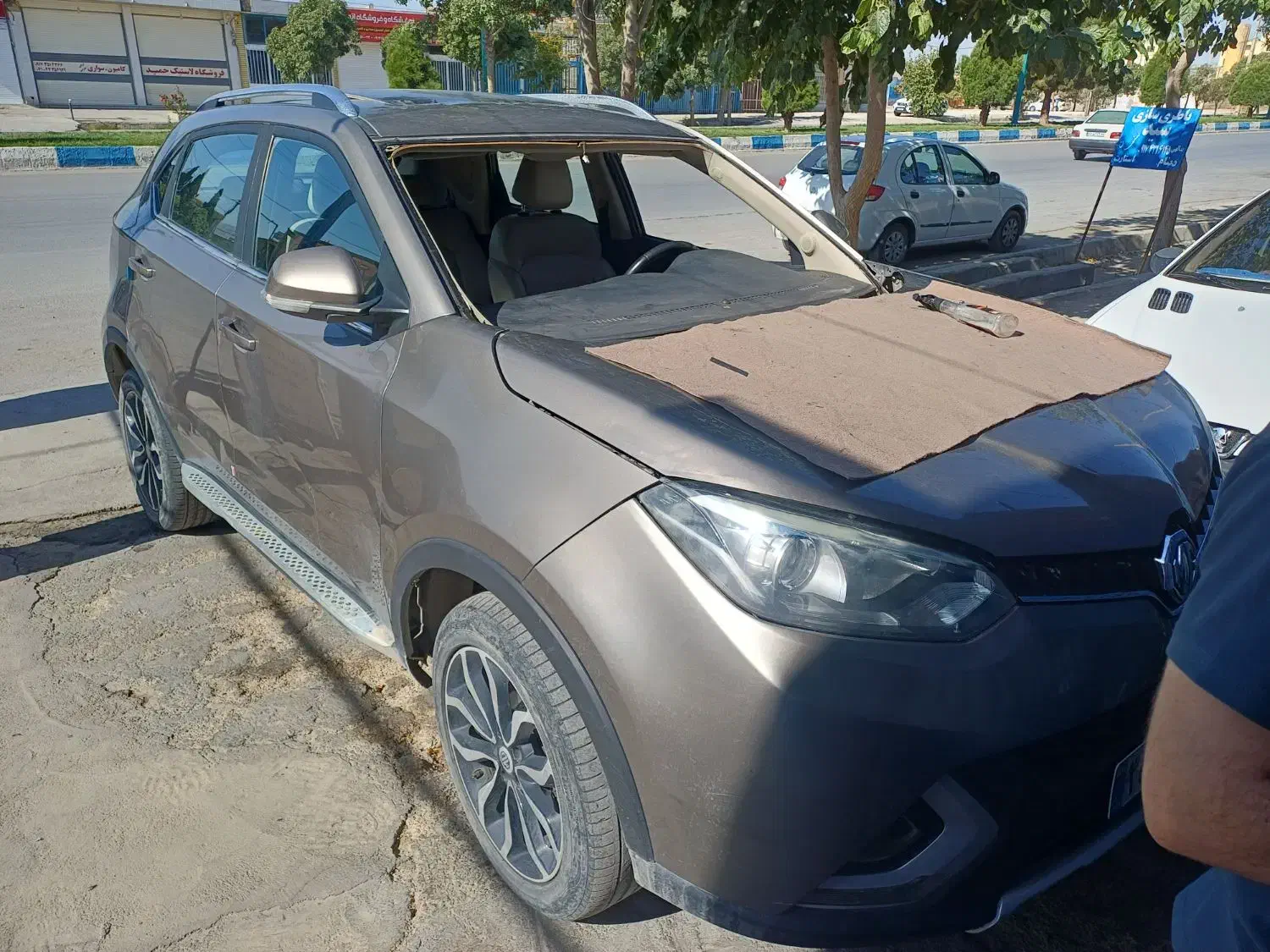 نسب شیشه|خدمات موتور و ماشین|اقلید, |دیوار