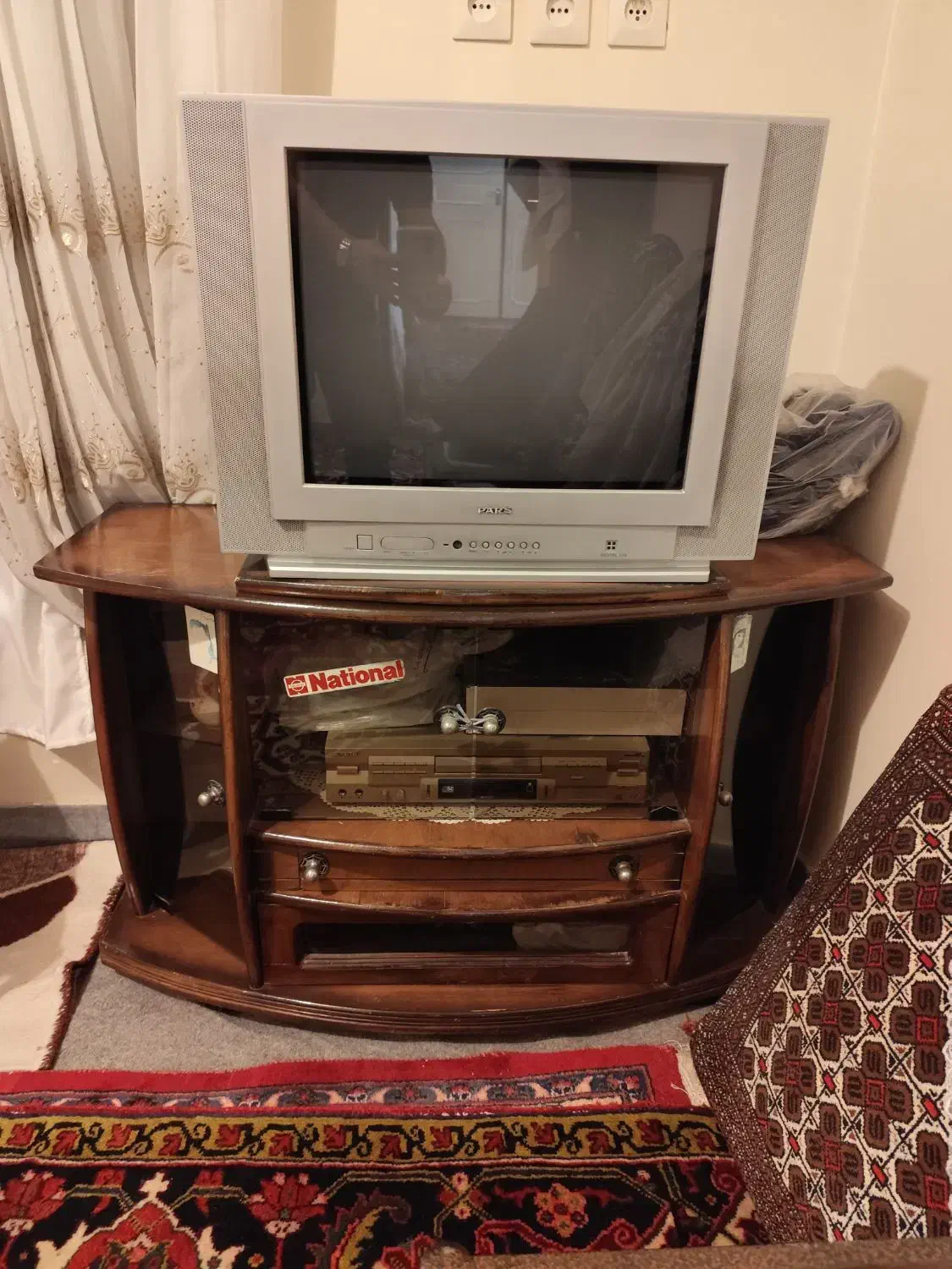 تلویزیون پارس|تلویزیون و پروژکتور|اسکو, |دیوار