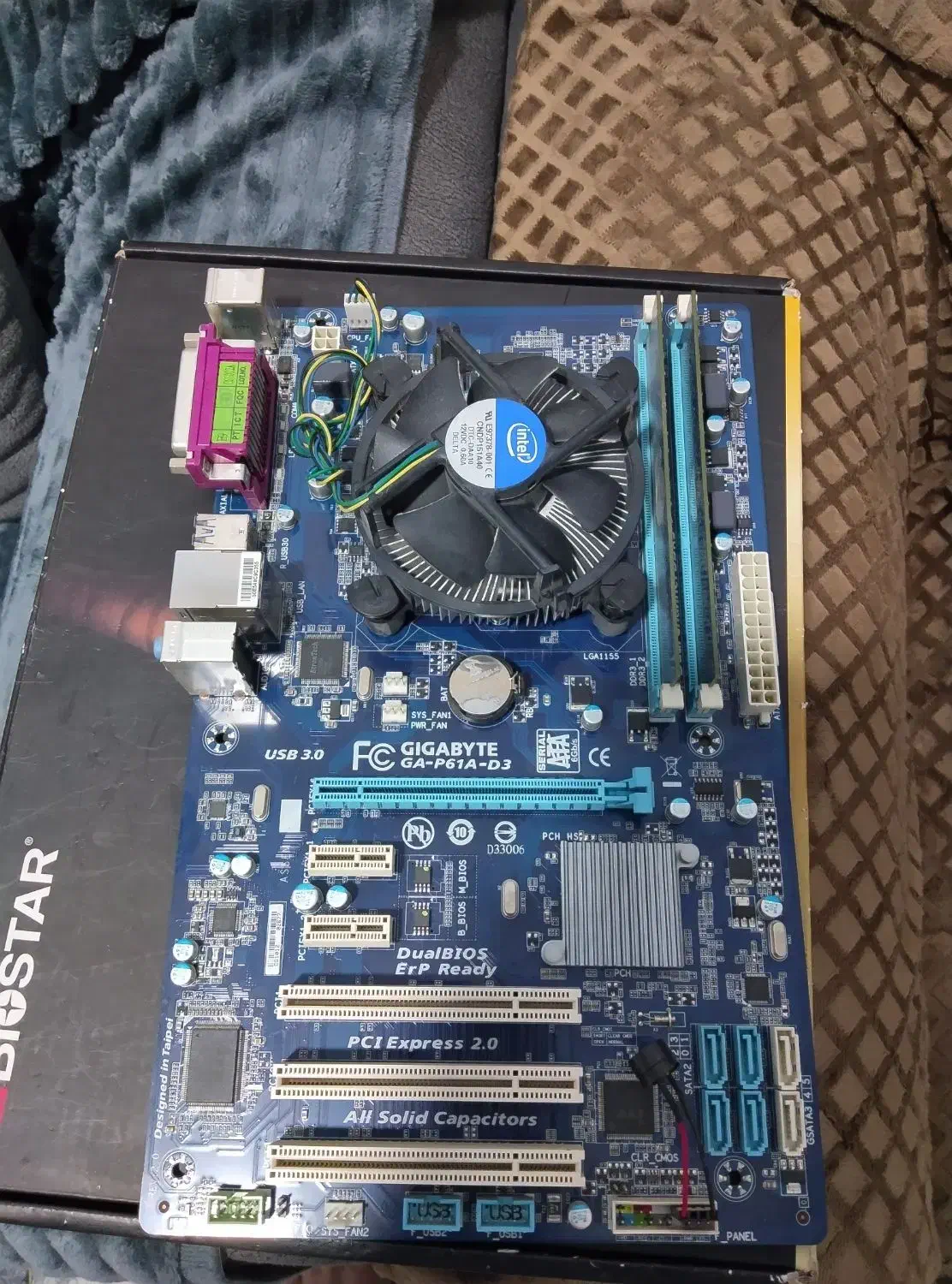 باندل مادربرد i7 2600K P61 Giga RAM 4|قطعات و لوازم جانبی رایانه|نسیم‌شهر, |دیوار