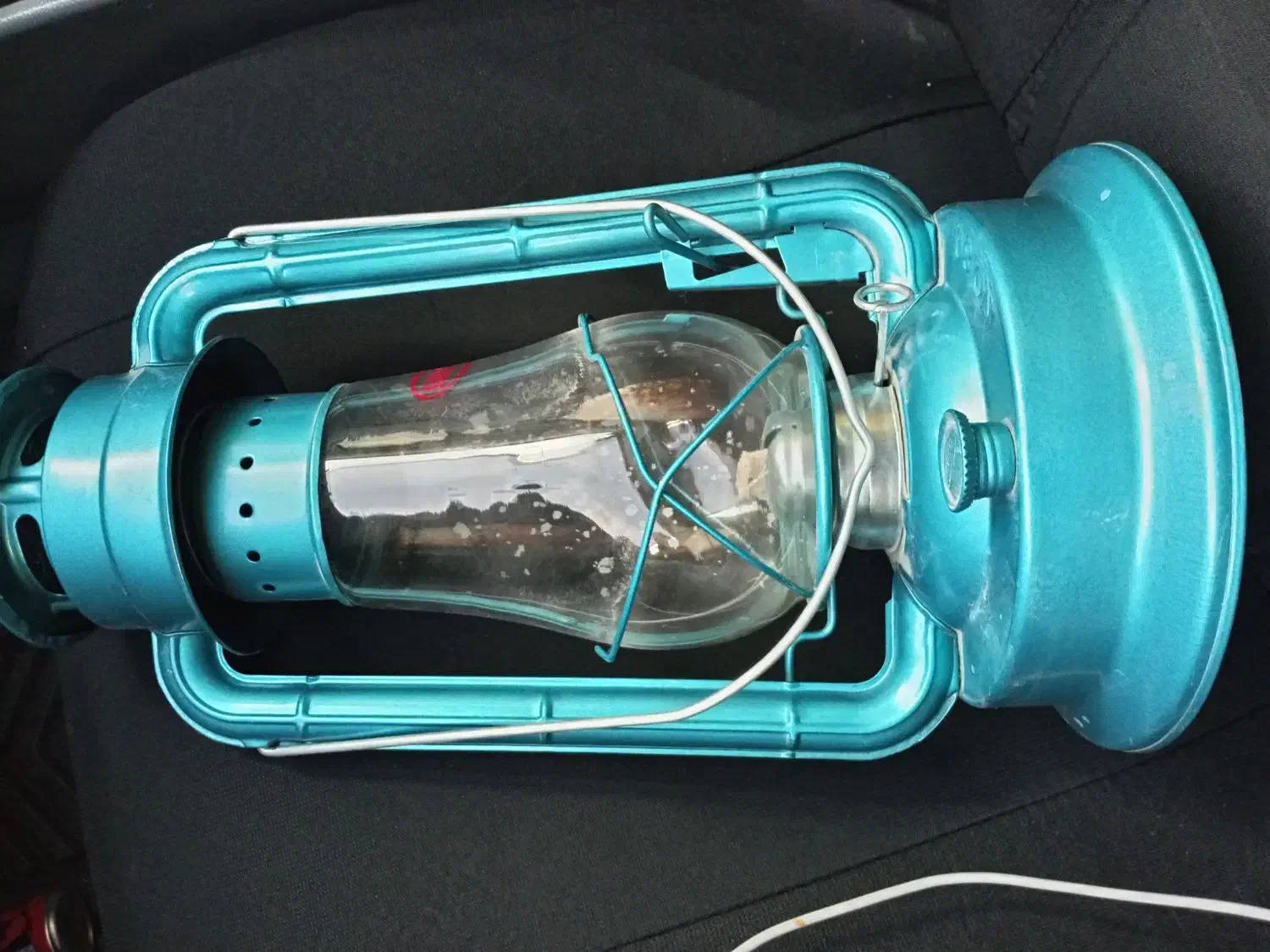 چراغ دره ای وموزر|لامپ و چراغ|شیراز, فرودگاه شهید دستغیب شیراز|دیوار