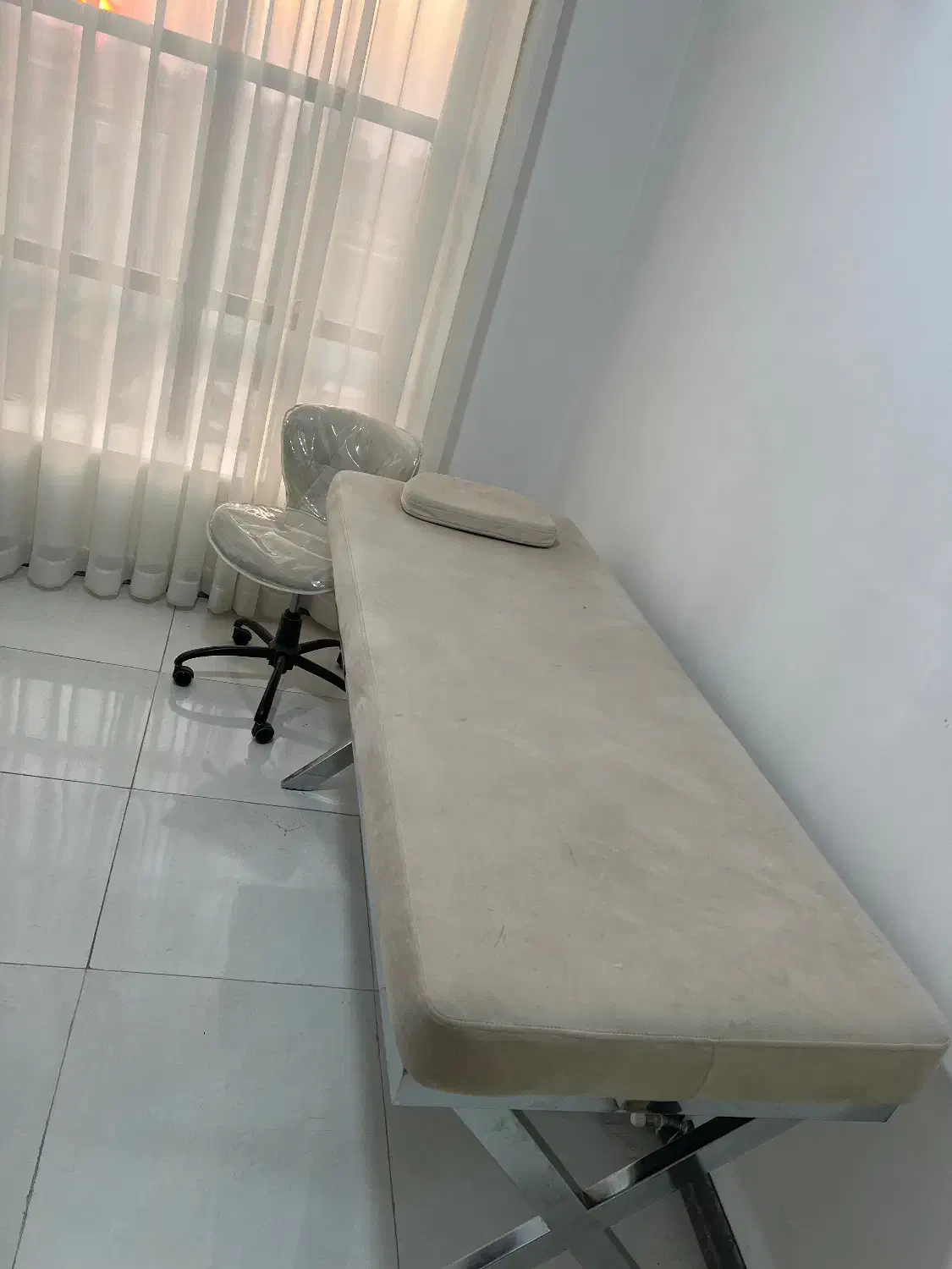 تخت فیشال درحدنو|آرایشی، بهداشتی، درمانی|محمدشهر, محمدشهر|دیوار