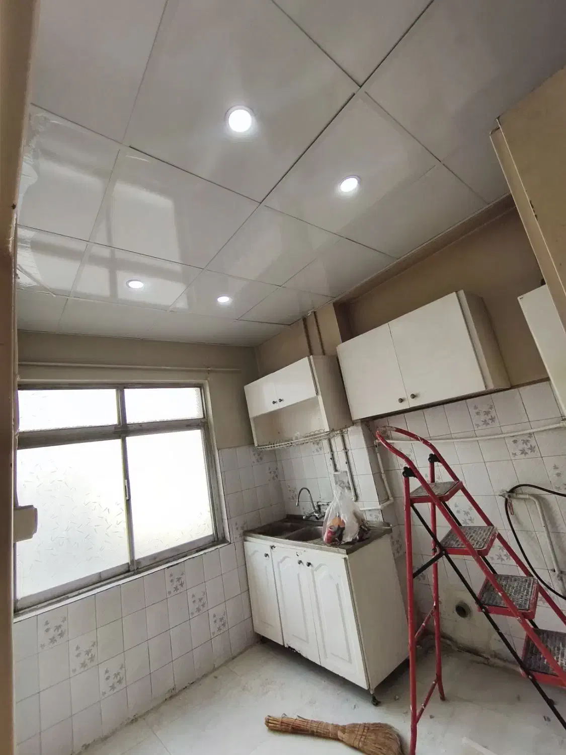 اجاره ۷۴ متر طبقه اول *تخلیه بدون مالک*