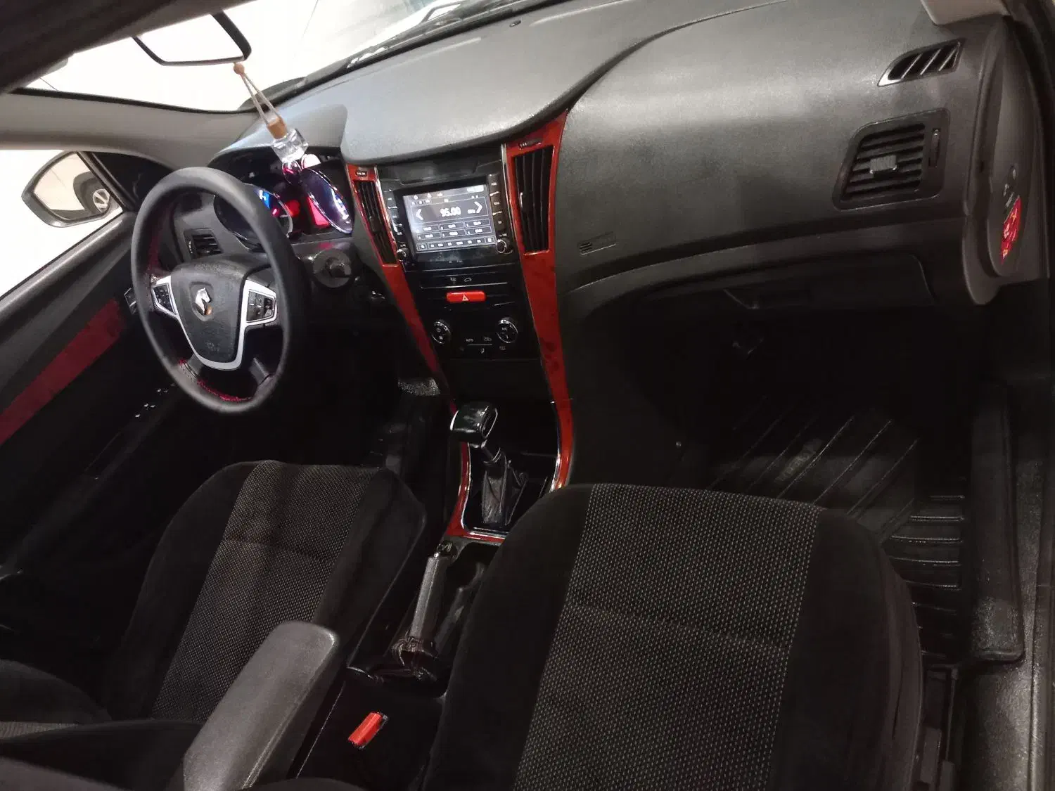 دنا پلاس اتوماتیک 1401|خودرو سواری و وانت|لاهیجان, گلستان|دیوار