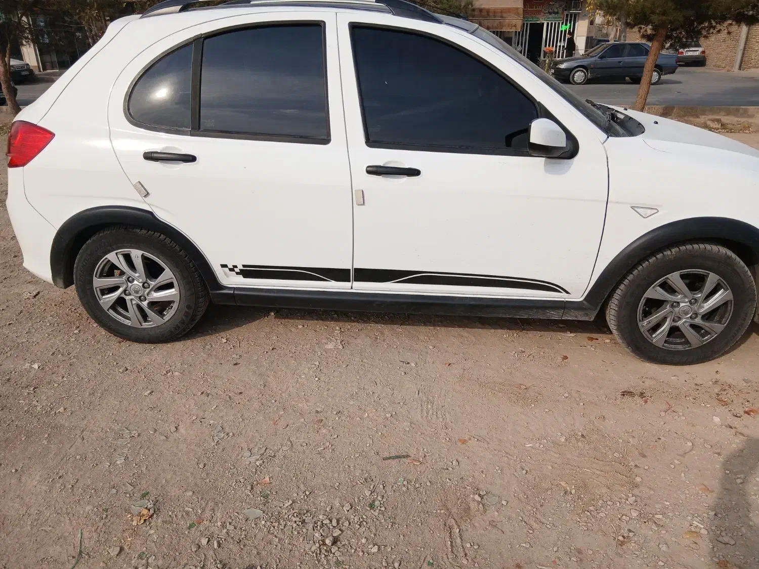 کوییک جی ایکس آر فول با رینگ معاوضه با وانت پراید|خودرو سواری و وانت|اصفهان, ارغوانیه|دیوار