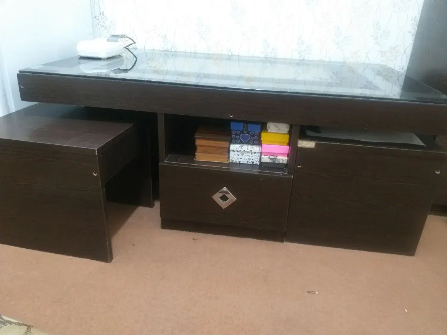 میز وسط راحتی|مبلمان خانگی و میز عسلی|نهاوند, |دیوار