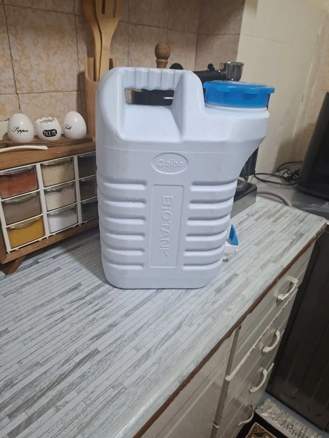 کلمن آب کاملا نو|آبسردکن و تصفیه آب|شیراز, زند|دیوار