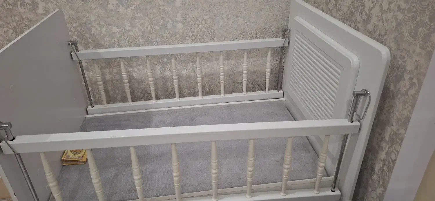 تخت خواب گهواره نوزاد|تخت و سرویس خواب|رباط‌کریم, رباط‌کریم|دیوار