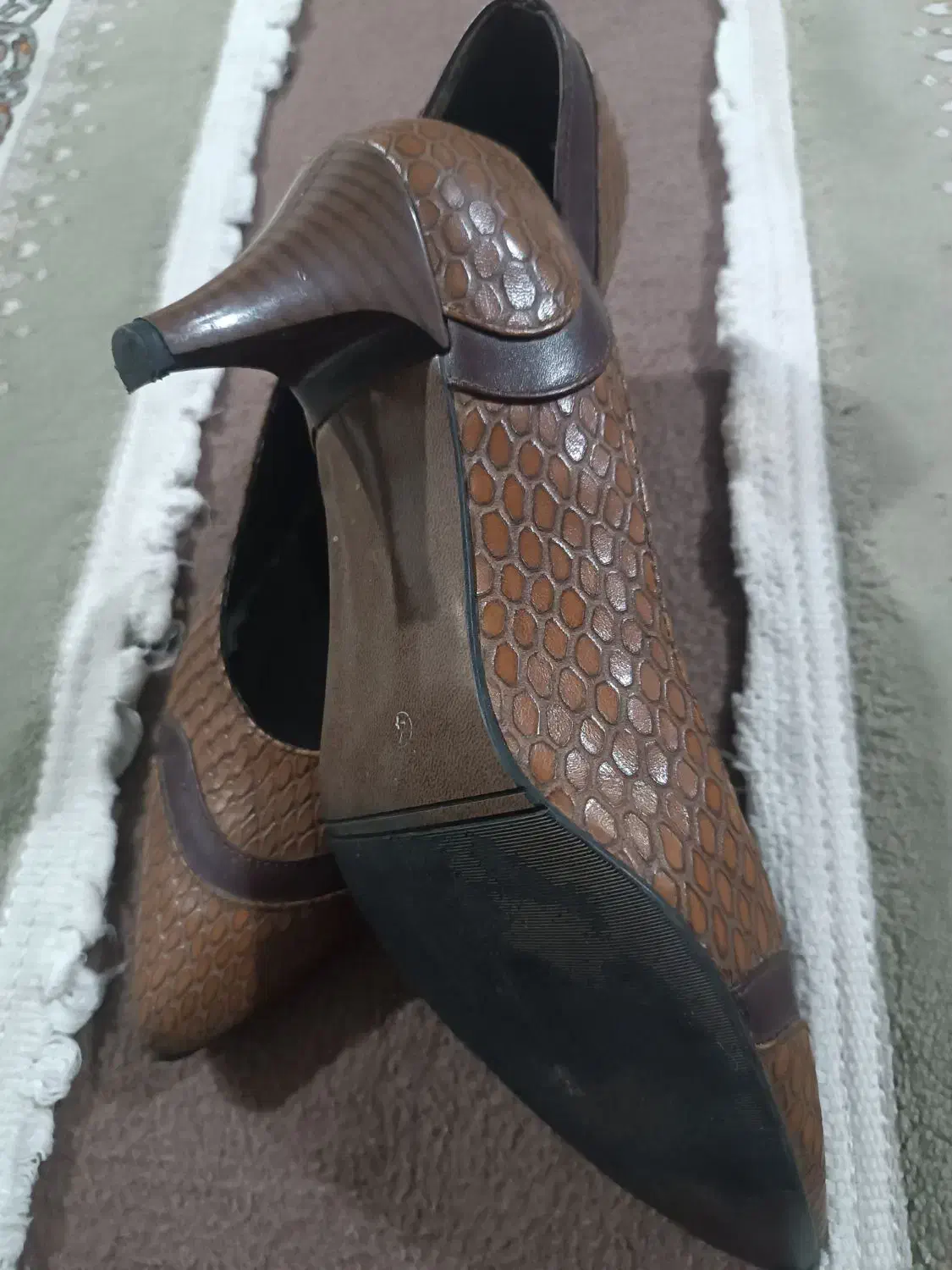 کفش مجلسی زنانه و صندل زنانه|کیف، کفش، کمربند|ری, صالح‌آباد شرقی|دیوار