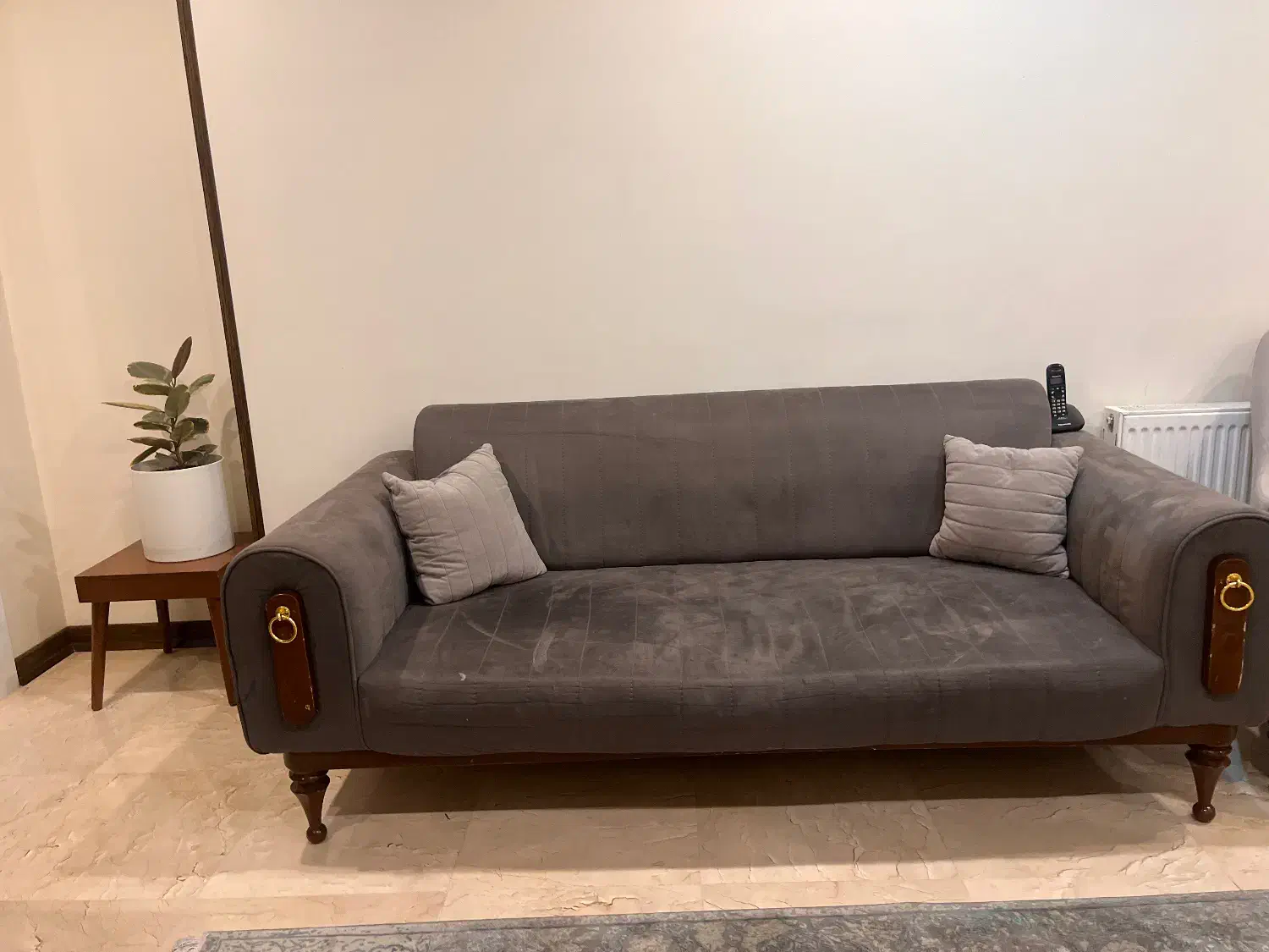 مبلمان ۷ نفره همراه میز وسط|مبلمان خانگی و میز عسلی|تهران, سردارجنگل|دیوار