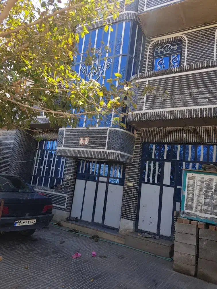 مشتری واقعی زنگ بزنه خونه رو از نزدیک ببینه|فروش خانه و ویلا|خاش, |دیوار