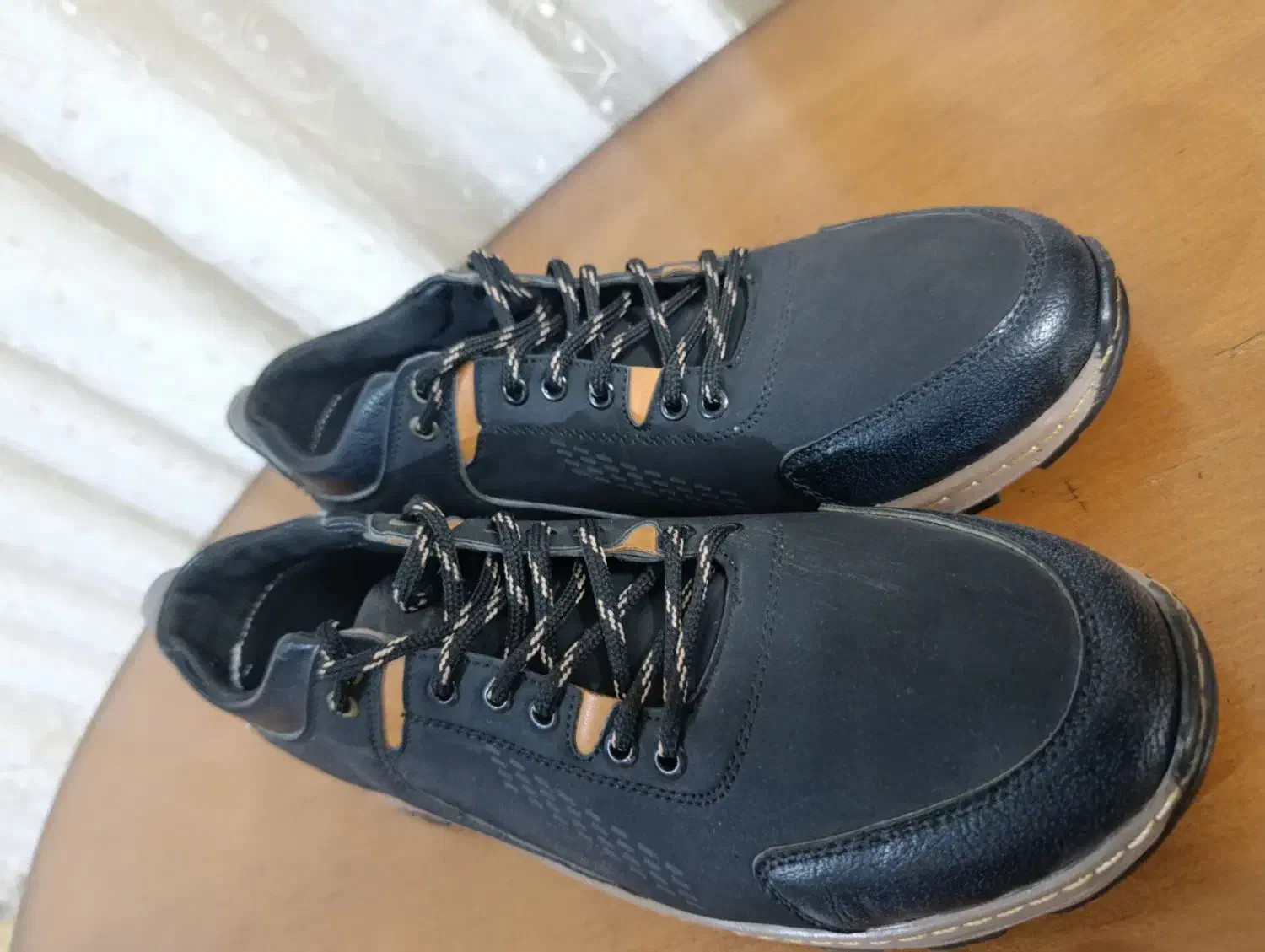 کفش|کیف، کفش، کمربند|سبزوار, باهنر|دیوار