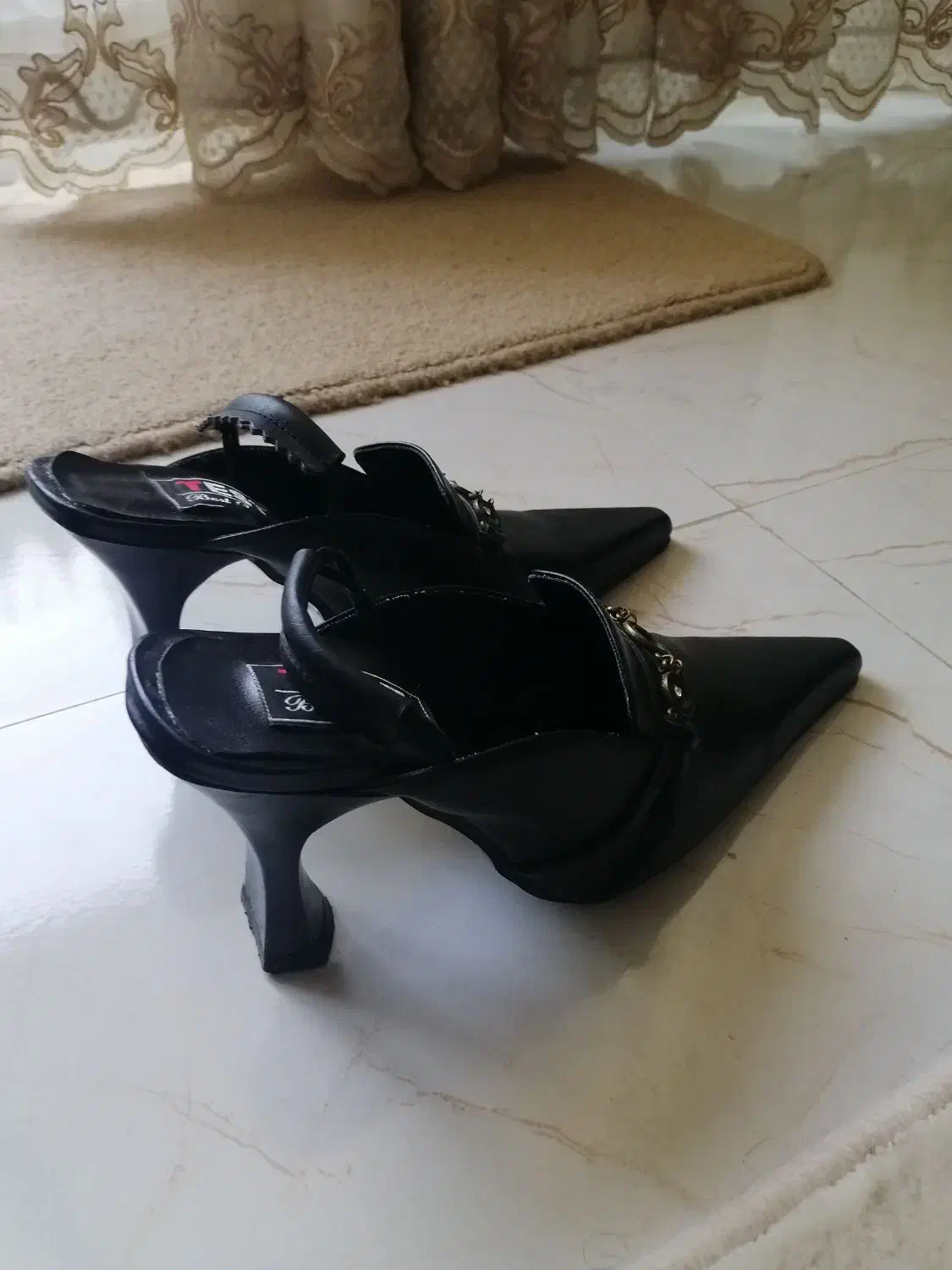 کفش مجلسی و کفش طبی سایز37|کیف، کفش، کمربند|اصفهان, پوریای ولی|دیوار