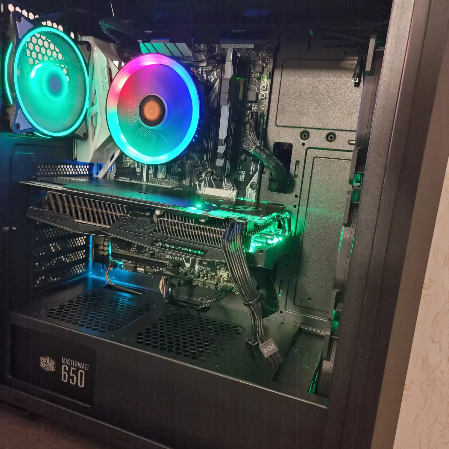 کیس کامل/گیم و طراحی|رایانه رومیزی|مشهد, دانشجو|دیوار