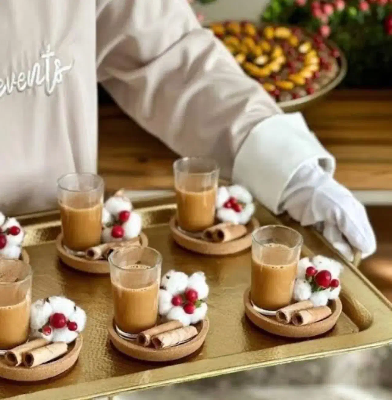 خدمات|استخدام سرایداری و نظافت|خوی, |دیوار