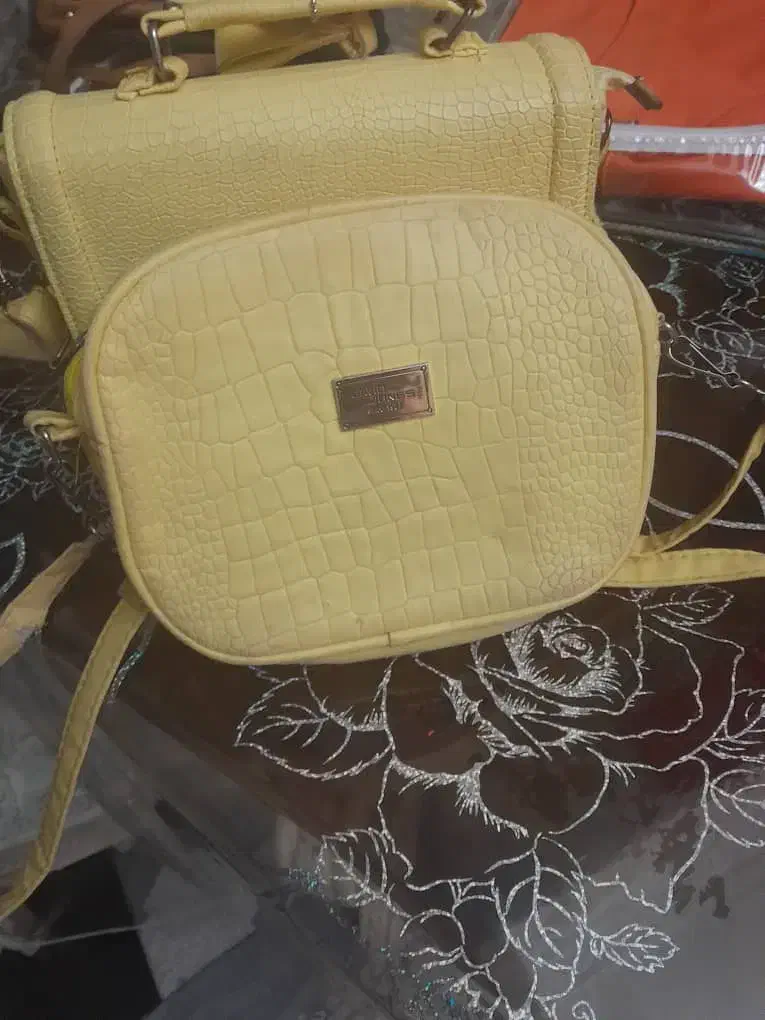 کیف چرم خارجی در حد|کیف، کفش، کمربند|تهران, پردیسان|دیوار