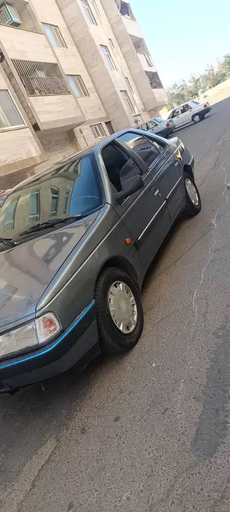 پژو ۴۰۵|خودرو سواری و وانت|محلات, |دیوار