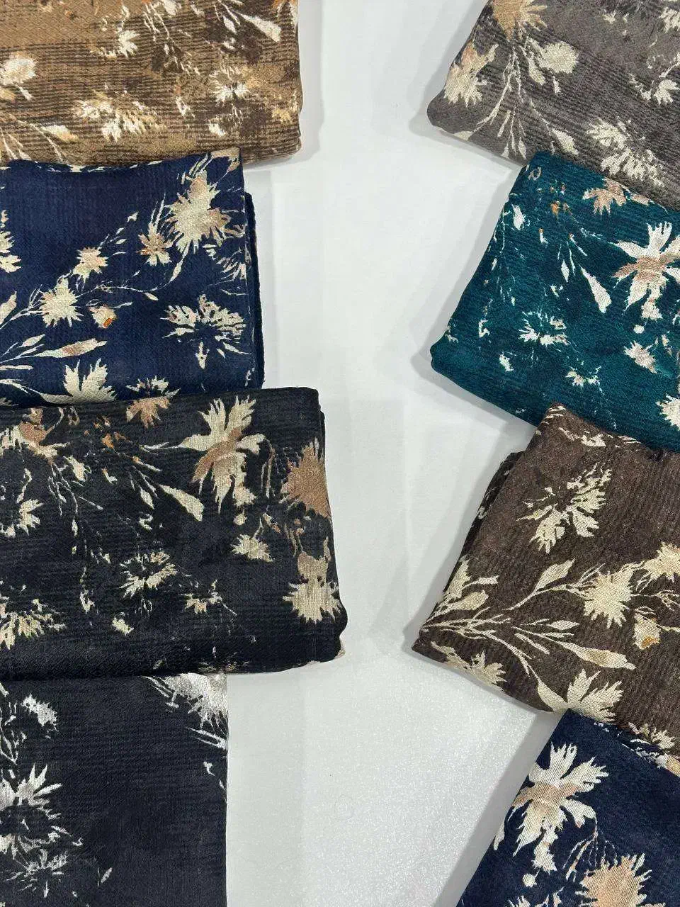 فروش انواع شال،روسری دست دوز درمدل های پرفروش|لباس|هشتگرد, شهرک اداری|دیوار