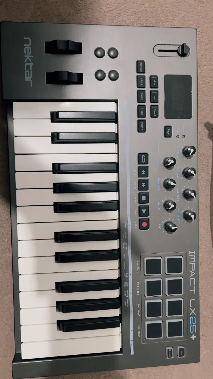 میدی کیبورد برای موسیقی|پیانو، کیبورد، آکاردئون|بندر دیر, |دیوار