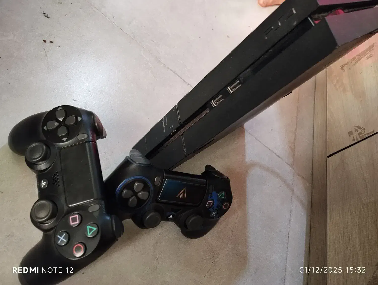 PS4 دو دسته ، همراه با بازی|کنسول، بازی ویدئویی و آنلاین|اهواز, پادادشهر|دیوار