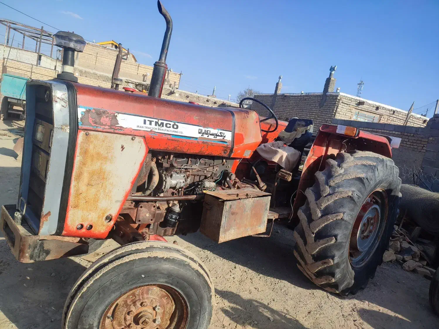 تراکتور مدل 70|خودرو سنگین|سبزوار, قصبه غربی|دیوار