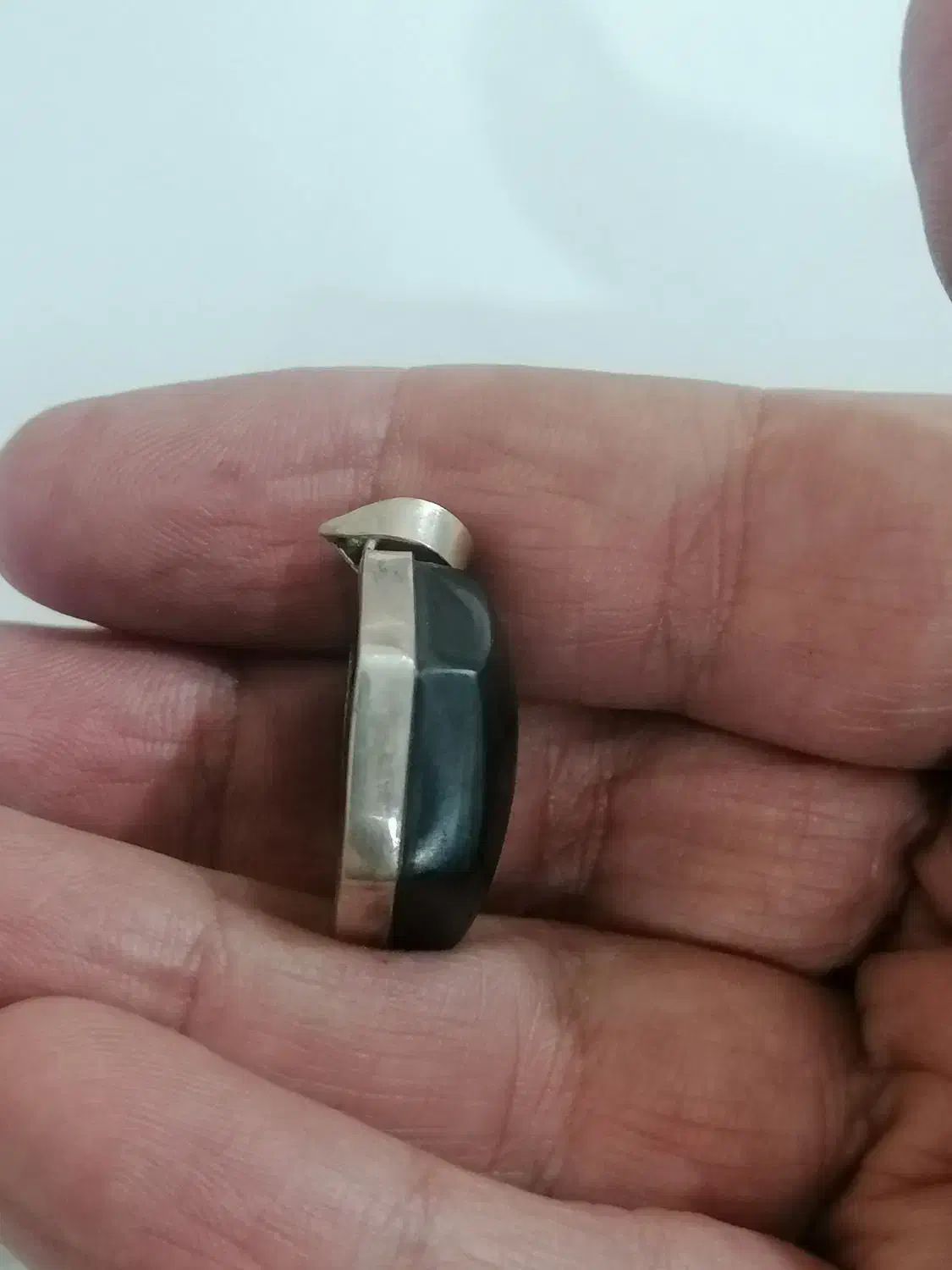 گردنبند|جواهرات|اصفهان, خانه اصفهان|دیوار