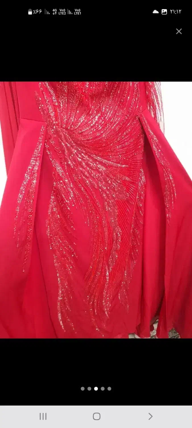 لباس شب|لباس|مشهد, گلبرگ|دیوار