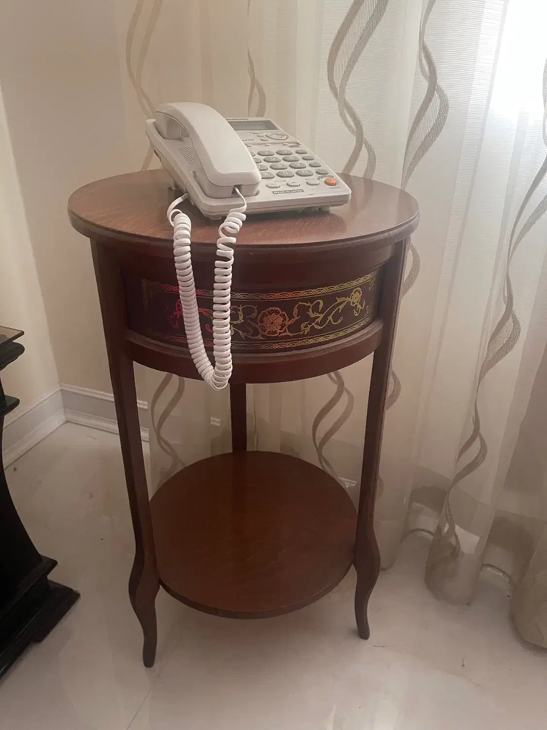 میز تلفن|میز تلفن|تهران, باغ فیض|دیوار