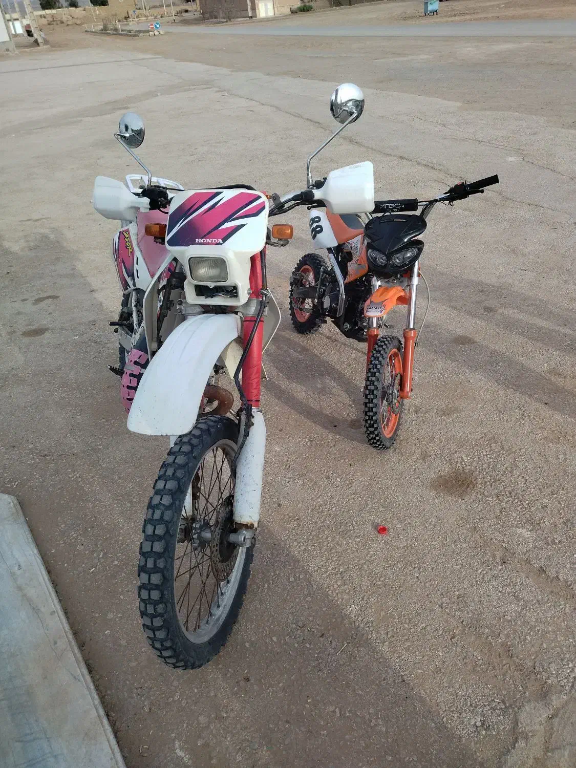 جمعه|گردهمایی و همایش|یزد, |دیوار