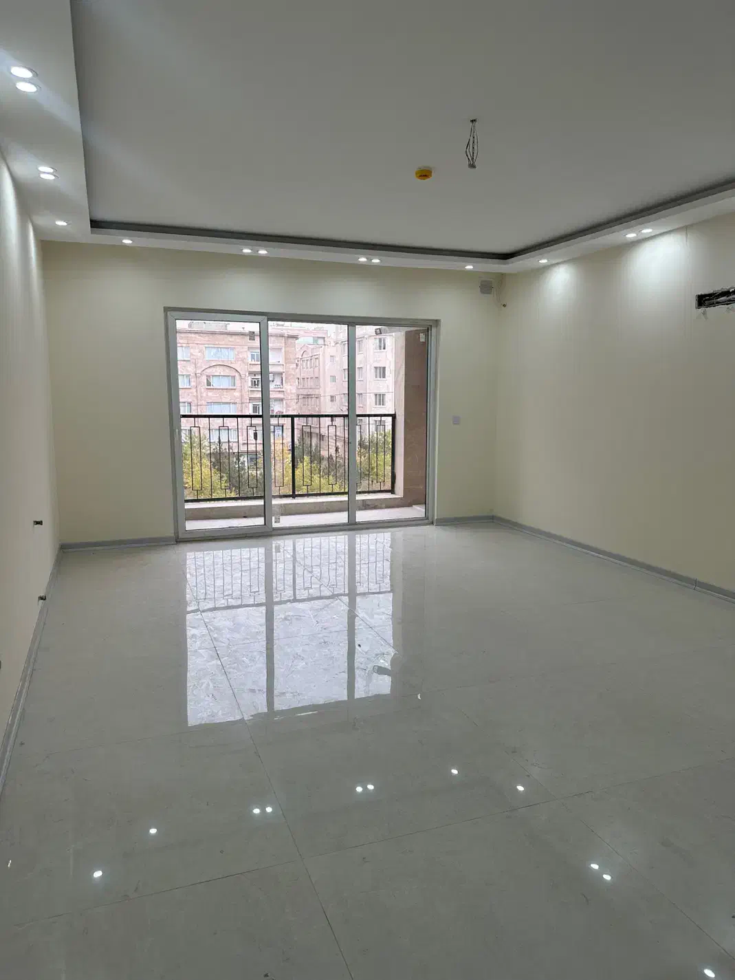 اپارتمان ۹۵ متری/اقدسیه/دوخواب نورگیر|فروش آپارتمان|مشهد, الهیه|دیوار