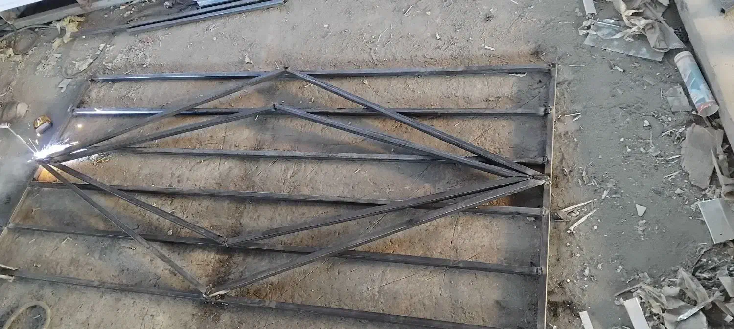 جوشکاری و تاسیسات ساختمانی|خدمات پیشه و مهارت|قائم‌شهر, |دیوار