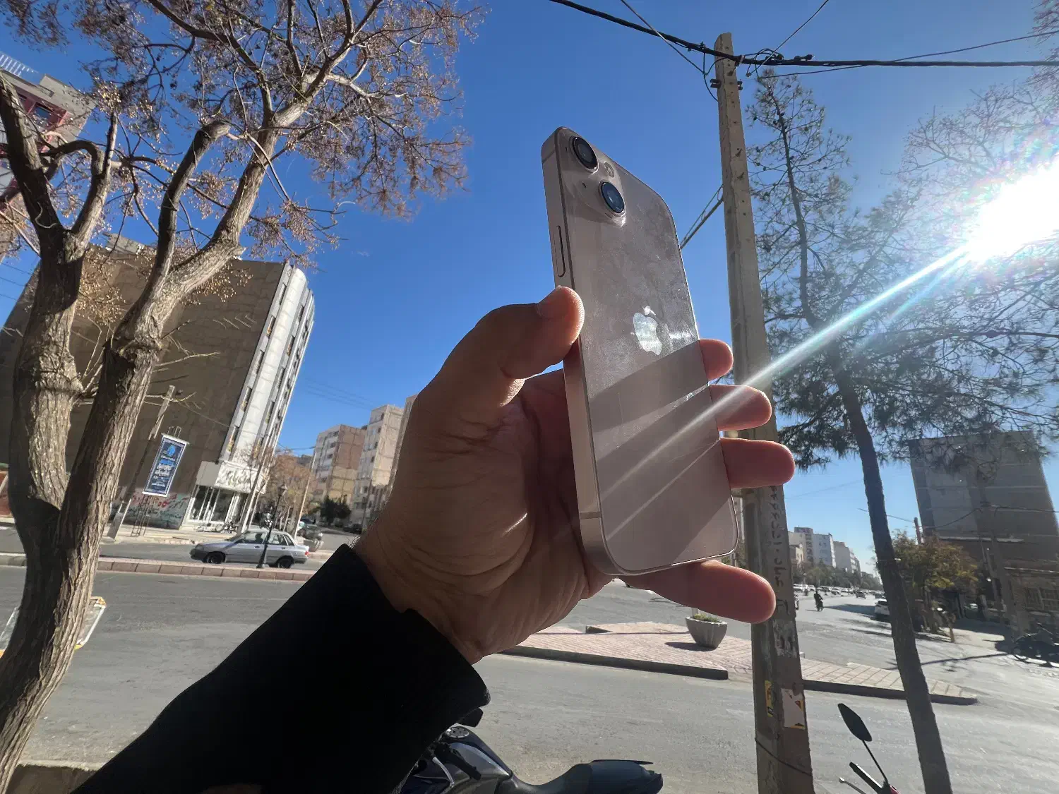 ایفون ۱۳ صورتی در حد اک|موبایل|سبزوار, دانشگاه آزاد|دیوار