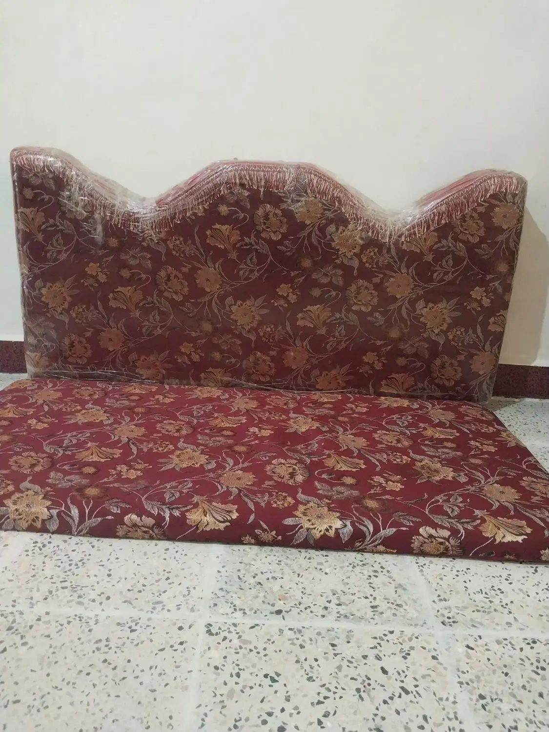پشتی|پشتی|ایذه, |دیوار