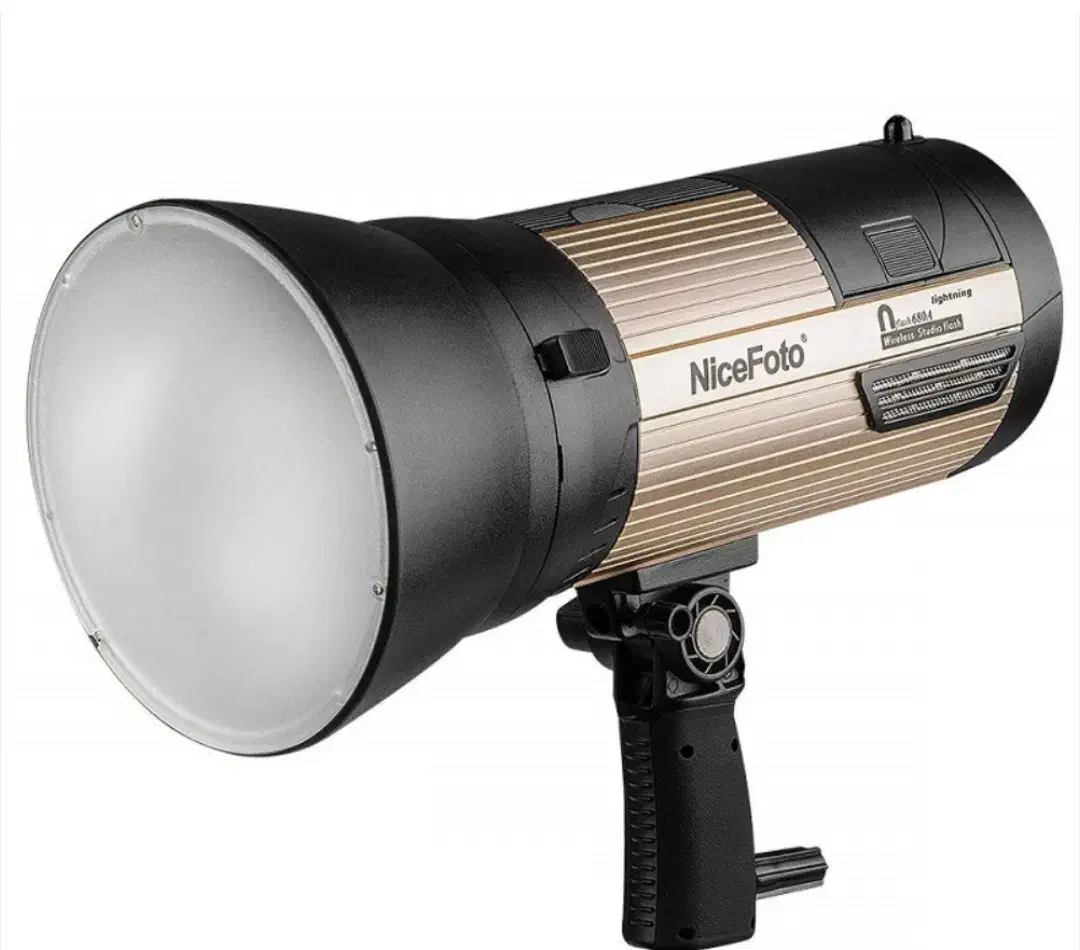 فلش پرتابل|دوربین عکاسی و فیلم‌برداری|تبریز, |دیوار