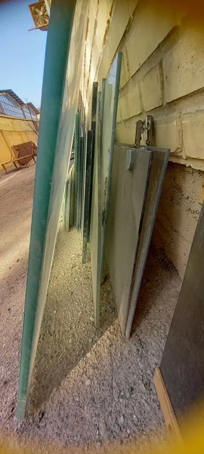 شیشه|مصالح و تجهیزات ساختمان|رباط‌کریم, شهرک صنعتی نصیرآباد|دیوار