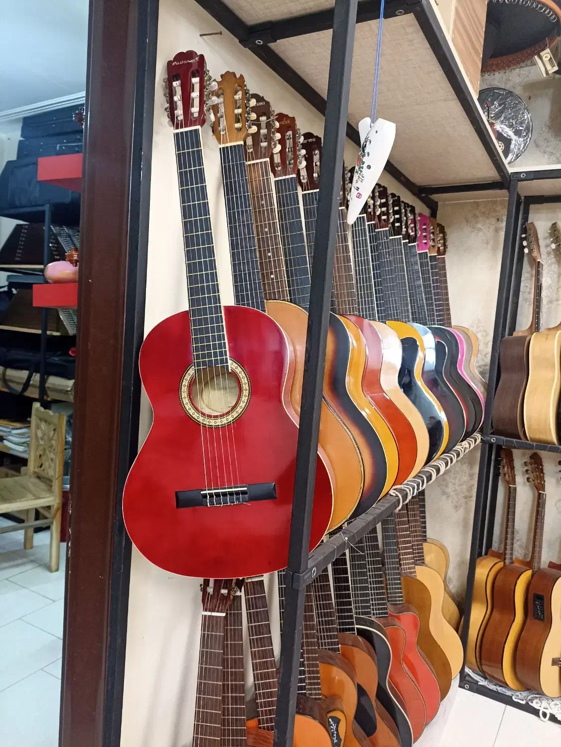 تدریس تخصصی گیتار|خدمات آموزشی|کاشان, میدان کهنه|دیوار