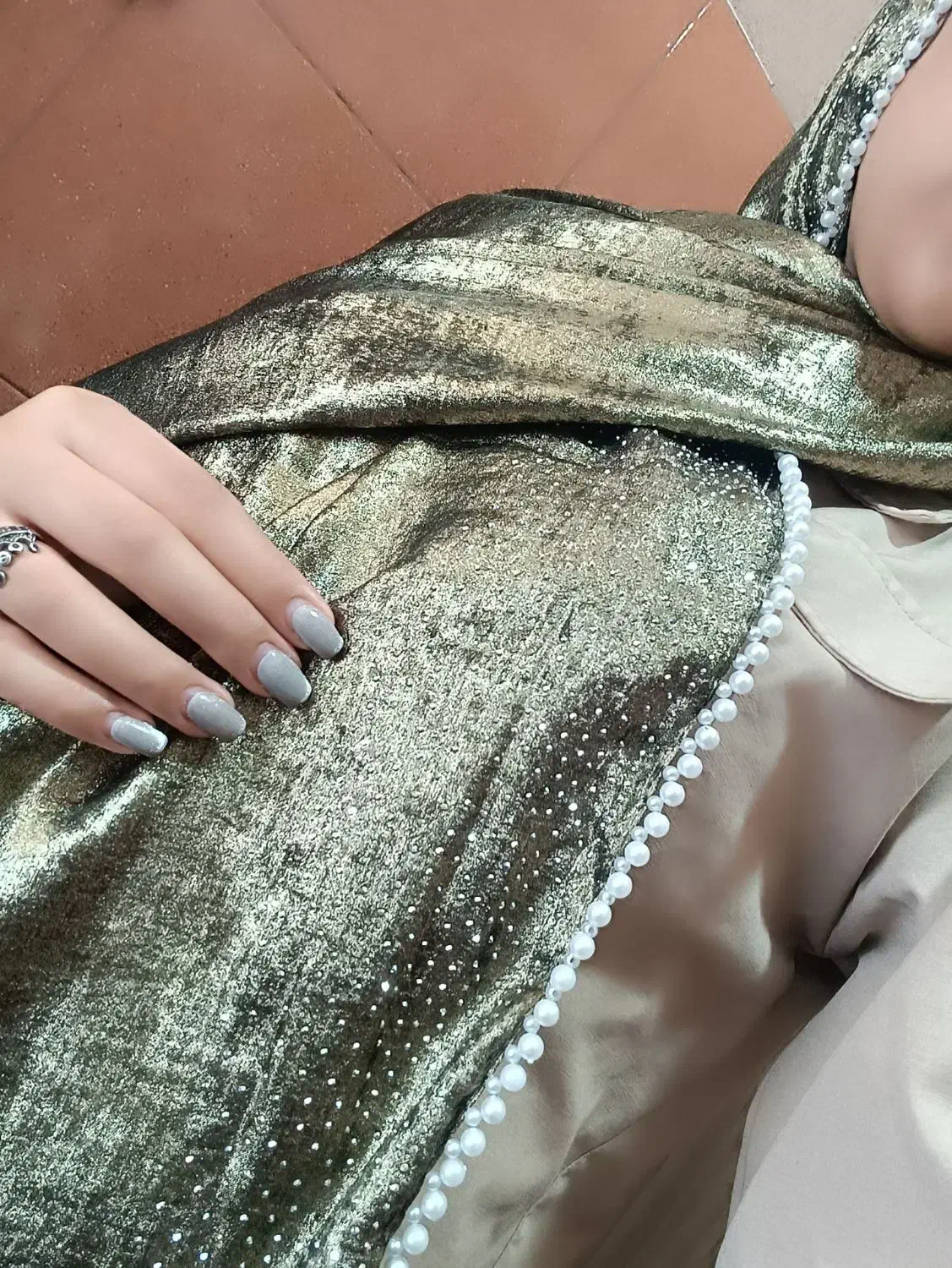 پوشاک ماه رخ|لباس|شیروان (خراسان), |دیوار