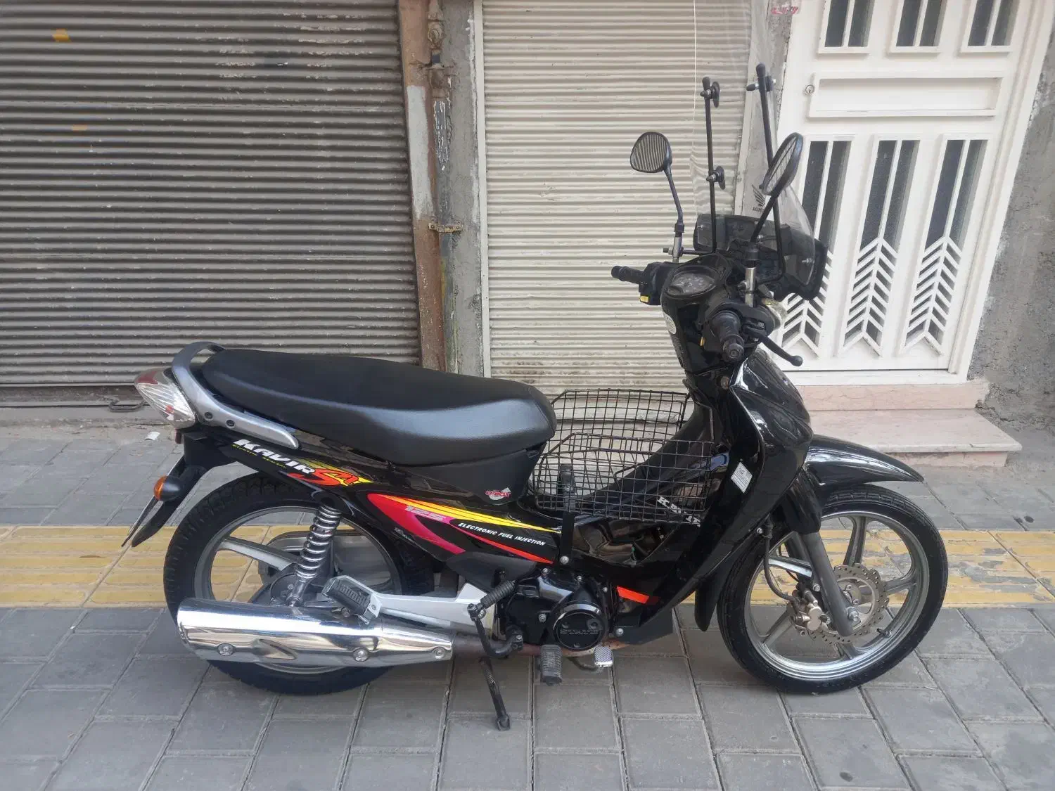 موتور طرح ویو مدل ۴۰۲ درحد|موتورسیکلت|تهران, دژکام|دیوار