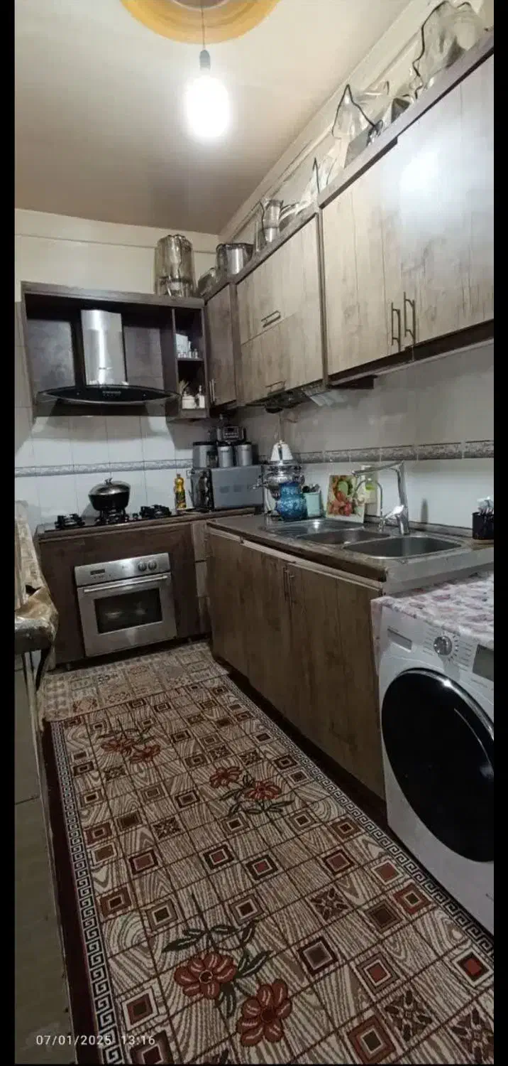 خانه فروشی|فروش خانه و ویلا|قم, زند آباد|دیوار