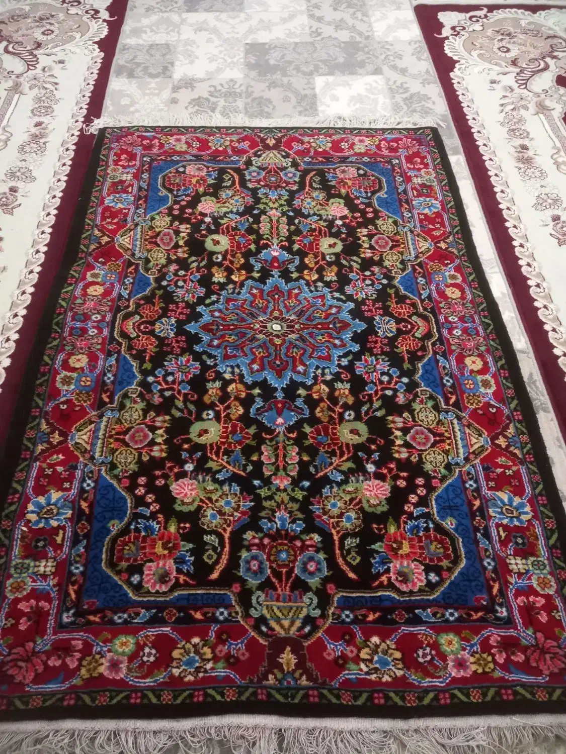 فروش فرش دستبافت بافت عالی خوش نقشه|فرش|نهاوند, |دیوار