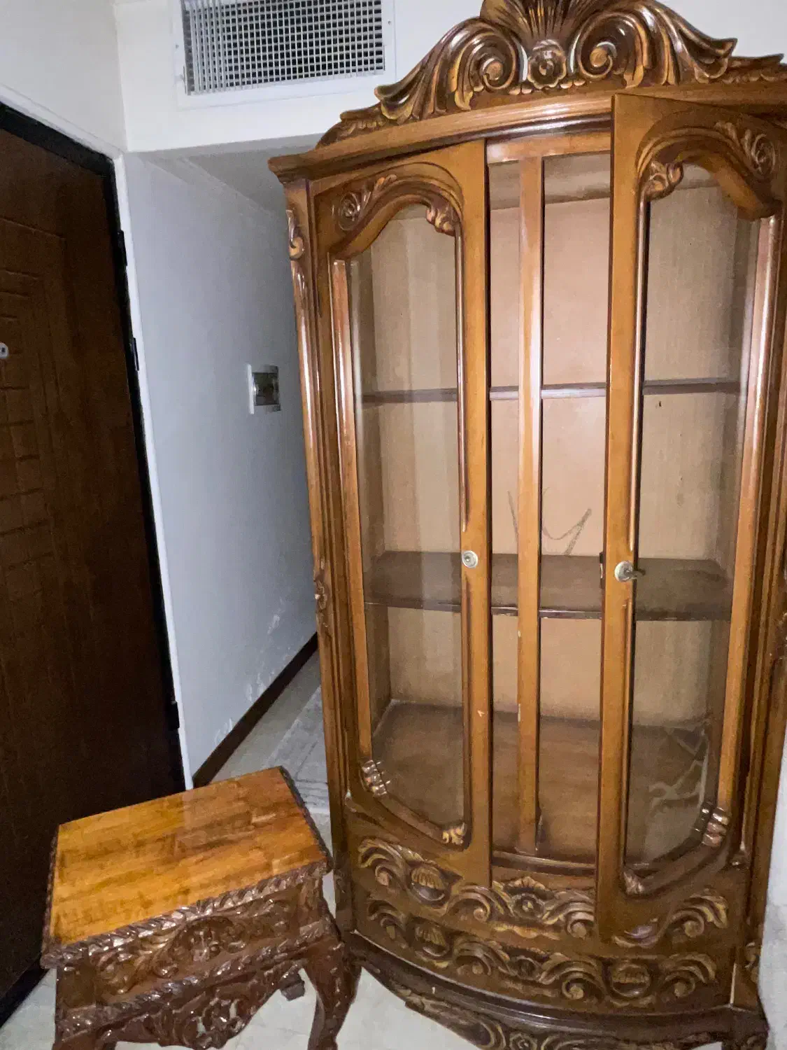 بوفه و‌ پاتختی چوبی منبت کاری شده|بوفه، ویترین، کنسول|تهران, شکوفه|دیوار