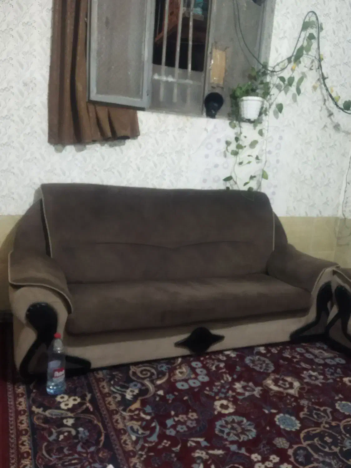 مبل ۵نفره کارکرده در حد نو|مبلمان خانگی و میز عسلی|شیراز, شریف‌آباد|دیوار