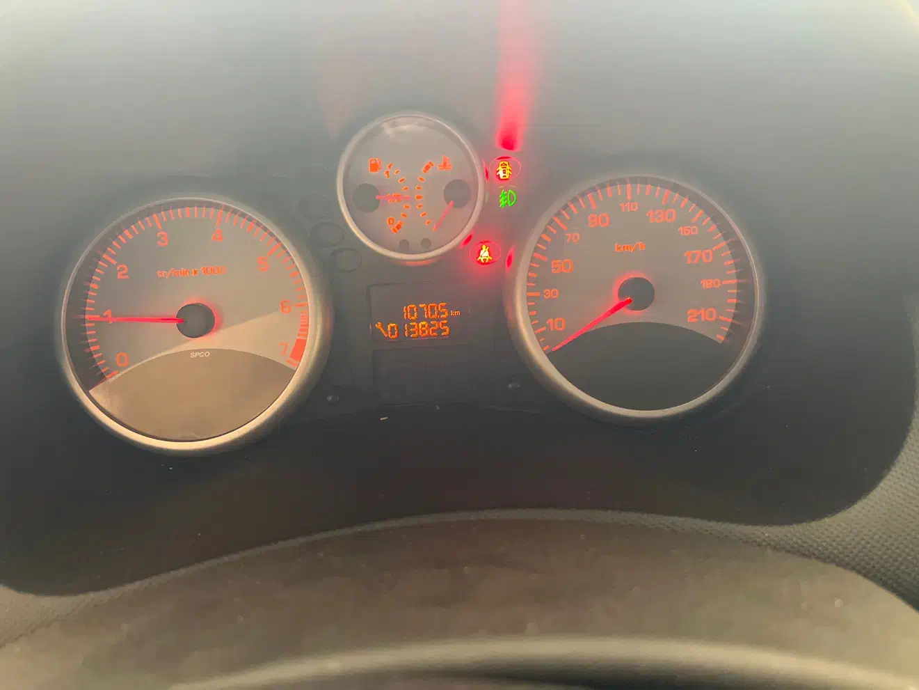 207هیدرولیک سقف فلزtu5|خودرو سواری و وانت|اهواز, امانیه|دیوار