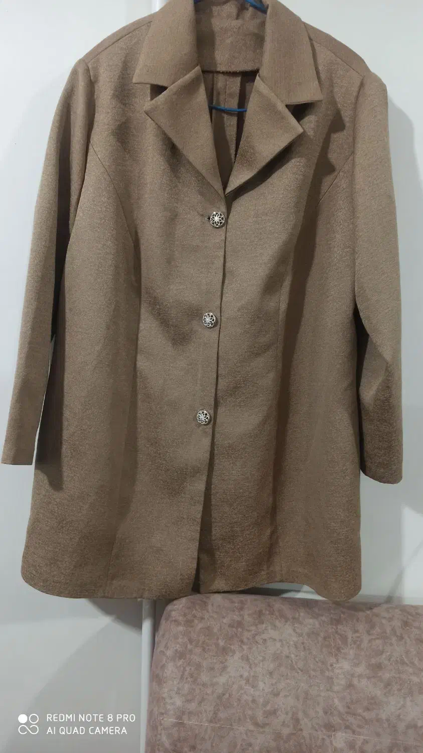 کت تک ،کت دامن|لباس|همدان, |دیوار