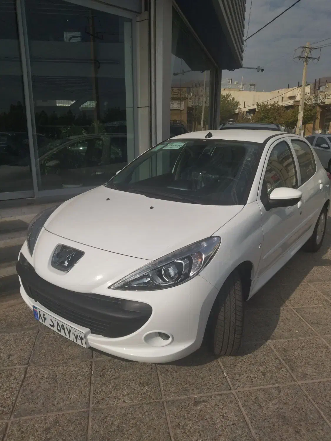 پژو 207i دنده پانوراما plus رینگ آلمینیومی خاکستری|خودرو سواری و وانت|صدرا-فارس, فاز ۱|دیوار