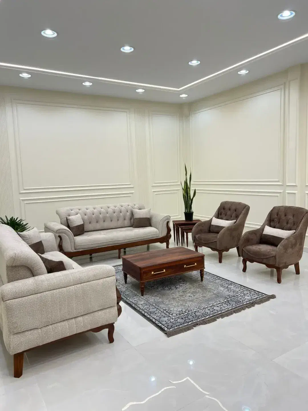 مبل راحتی قیمت تولیدی با ضمانت شرکتی|مبلمان خانگی و میز عسلی|مشکیندشت, |دیوار