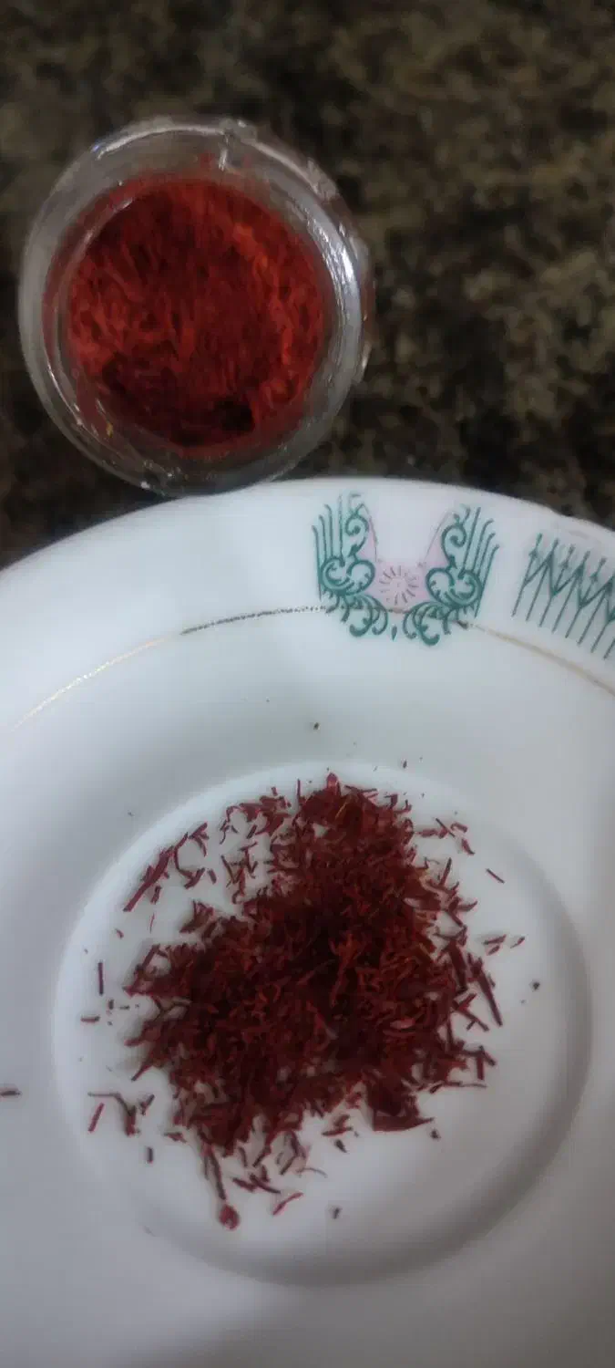 زعفران شکسته خالص|خوردنی و آشامیدنی|صحنه, |دیوار