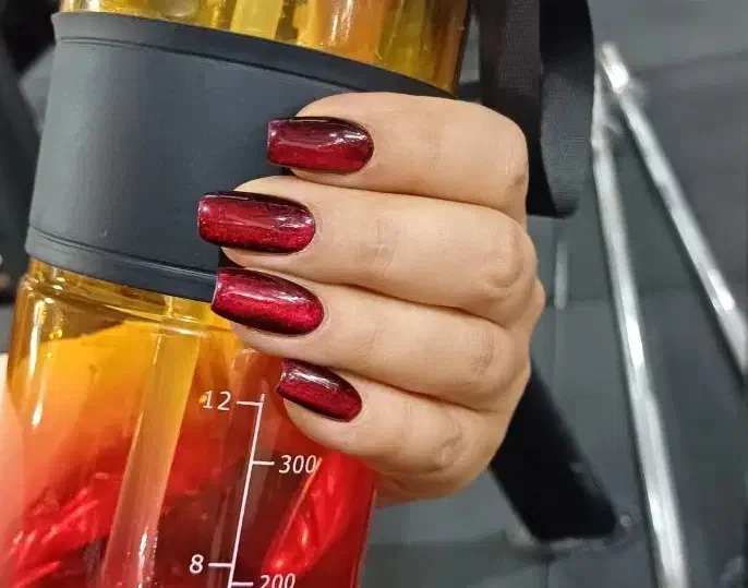 مدل خدمات کاشتوترمیم ژلیش مانیکور لمینت کاور ناخن|خدمات آرایشگری و زیبایی|قم, هفت تیر|دیوار