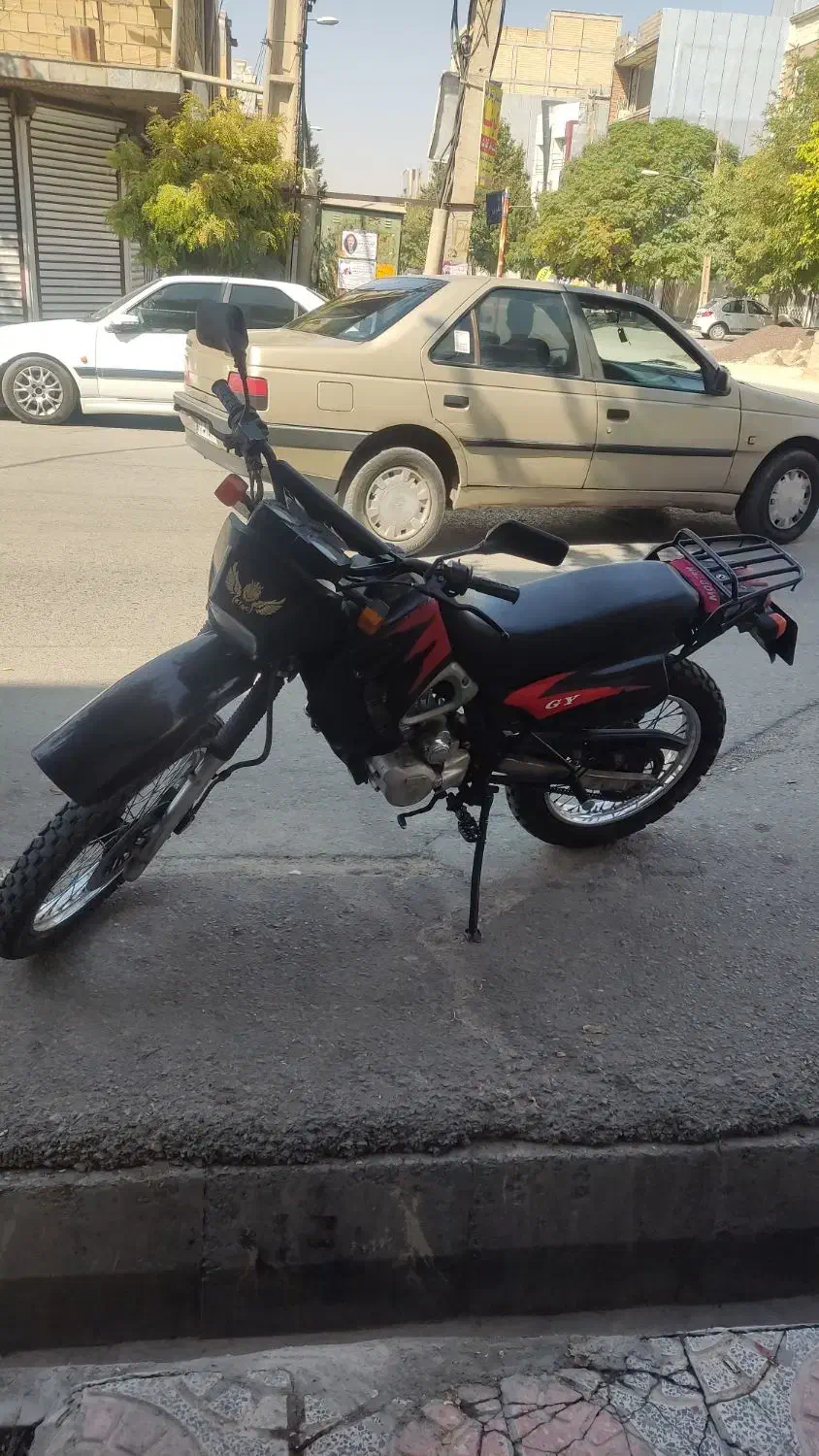 پرواز۲۰۰سیسی|موتورسیکلت|دورود, |دیوار