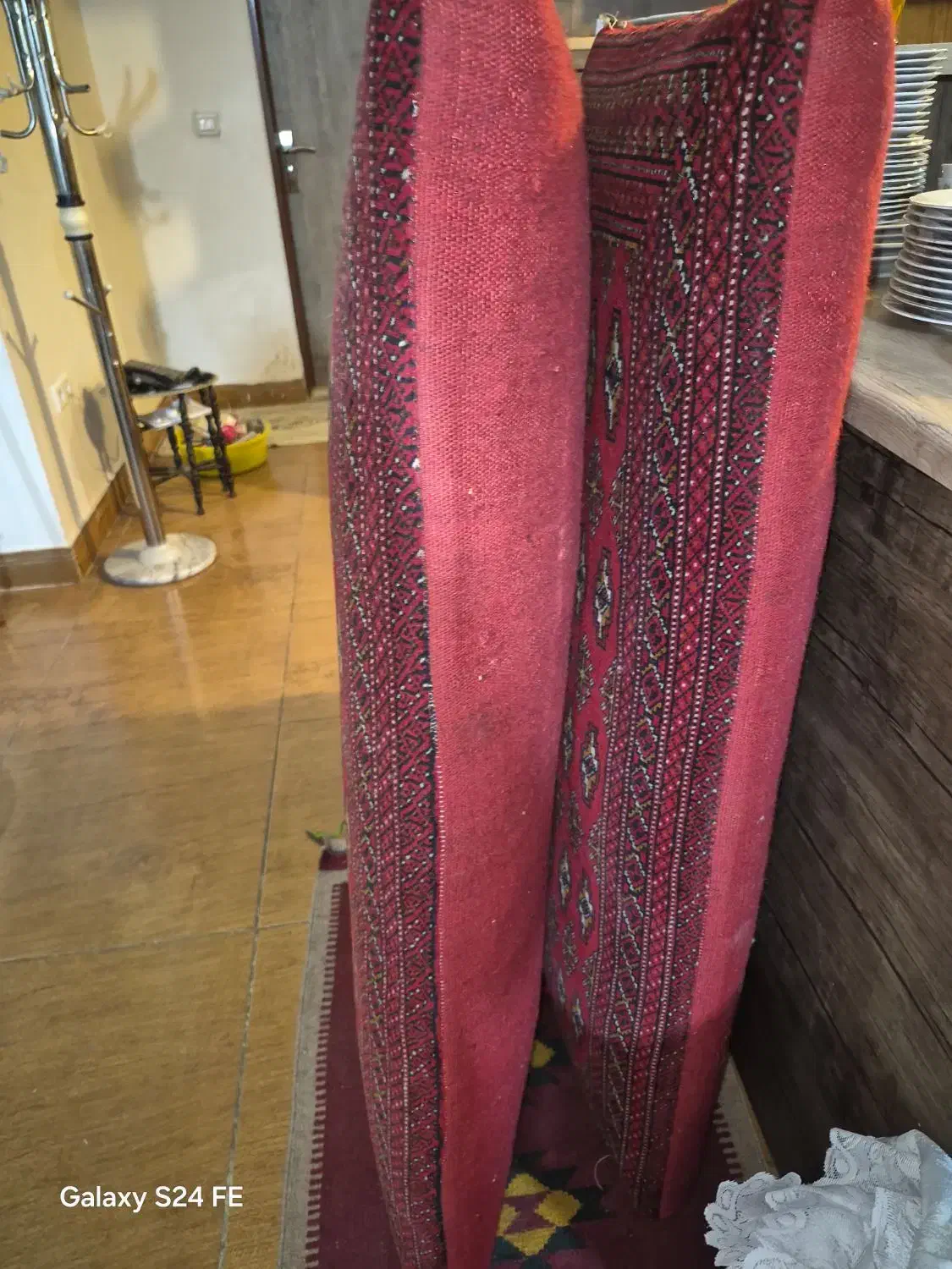 پشتی  ترکمن بسیار تمیز در حدنو یک جفت|پشتی|کرج, فاز ۳ گوهردشت|دیوار